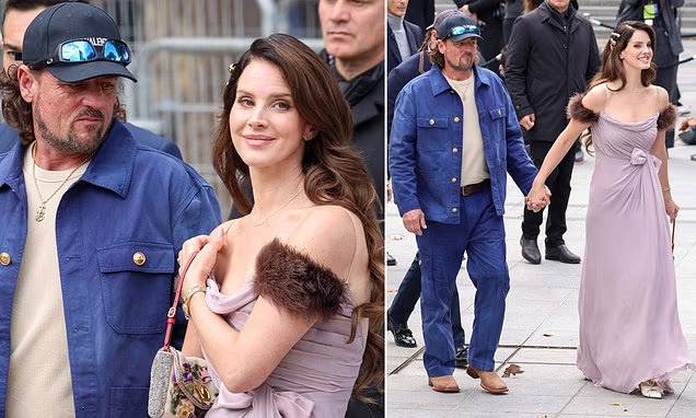 102724361-0-image-a-18_1759684971258