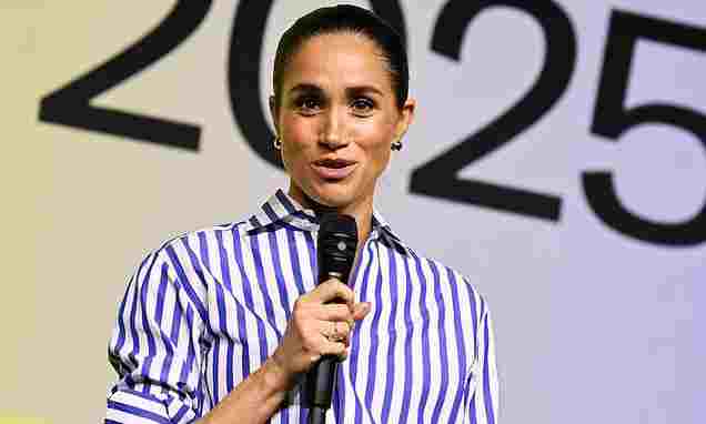 102941303-0-image-a-22_1760370614077