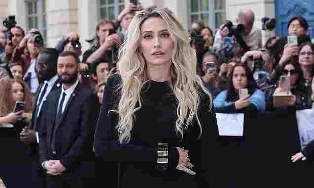 103060373-0-image-a-23_1760652988565