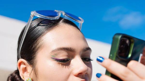 4ef2bae7-c283-415d-97e9-cf6ca7b9111a_1759860346