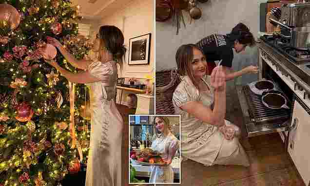 104259467-0-image-a-7_1764315194862