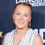 TRENDING_JOJO_SIWA_HEALTH_UPDATE_2472370755648_560x315_2472371267700